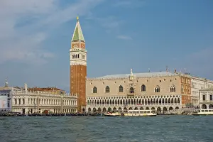 Venetien: Geografie, Italien, Campanile, Palazzo Ducale, Venetien