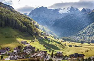 Ohne: Geografie, Italien, Das Dorf Rein