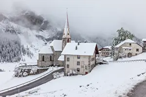 Menschen: Geografie, Italien, Das Dorf Rein