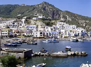 Ischia: Geografie, Italien, Landschaften, Ischia
