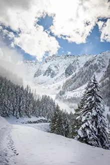 Menschen: Geografie, Italien, Winterlicher