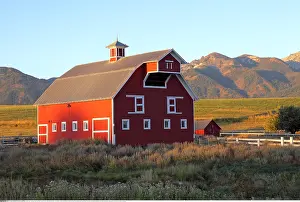 Architektur: Geografie, USA, Oregon, Red Barn, Joseph, Wallowa