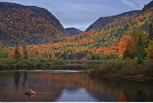 Lighting: geography / travel, Canada, Quebec, Riviere Jacques-Cartier