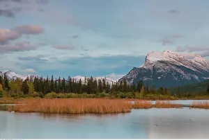 Vermilion: geography / travel, Canada, Vermilion Lakes, Banff