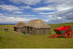 Cottages: geography / travel, Great Britain, Scotland, Traditional