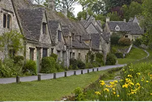 Cotswolds: geography / travel, Great Britain, England, Bibury