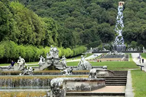 Naples: geography / travel, Italy, Cascade, Royal Palace