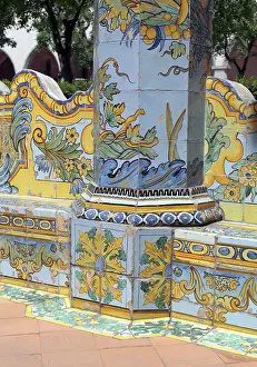Medieval: geography / travel, Italy, Decorated pillar of majolica