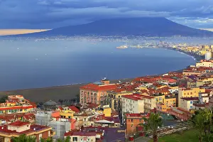 Vesuvius: geography / travel, Italy, Mount Vesuvius, view