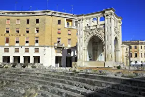 Amphitheatre: geography / travel, Italy, Roman theatre and INA