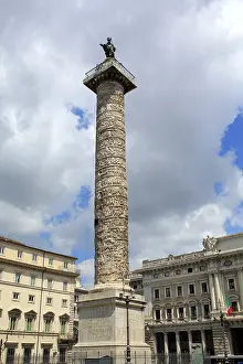 Statues: geography / travel, Italy, Rome