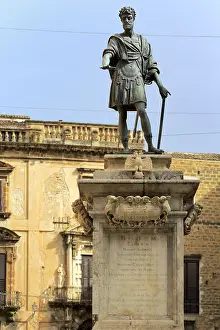 Statues: geography / travel, Italy, Statue of Charles V