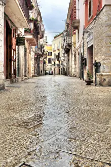 Puglia: geography / travel, Italy, Street in old town, Barletta