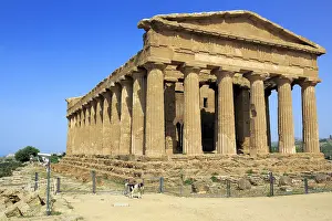 Columns: geography / travel, Italy, Temple of Concordia (430