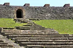 Rome: geography / travel, Italy, Theatre, Pompeii, Campania