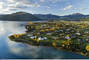 Drones: geography / travel, New Zealand, Wanaka and Lake