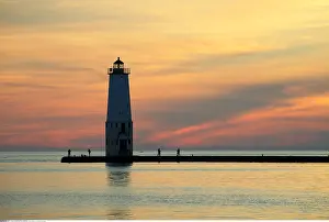 Lighting: geography / travel, USA, Michigan, Frankfort, Frankfort
