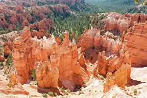 Bryce: Geology, erosion landscape, edge of the Paunsaugunt
