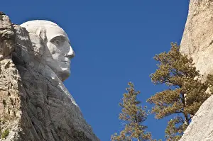 Memorial: George Washington profile, Mount Rushmore, Mount