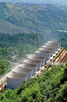 Stations: Geothermal Energy - steam leaves cooling towers