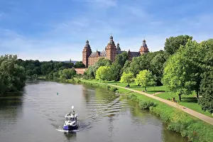 Main: Germany, Aschaffenburg, Schloss (castle)