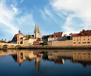 Regensburg: Germany, Regensburg, Old Town Skyline with