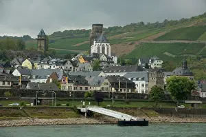 Rhein: Germany, Rhine River. View along the Rhine
