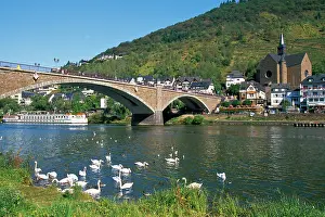 Haseltine: Germany, Rhineland-Palatinate, Cochem, bridge