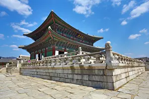 Gyeongbokgung: Geunjeongjeon Hall Throne Room at Gyeongbokgung