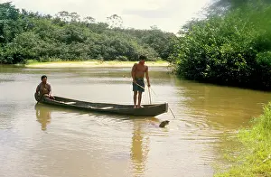 Canoes: GIANT OTTER - Fishermen in boat