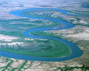 Meanders: Gin Arm Creek aerial showing oxbows (meanders)