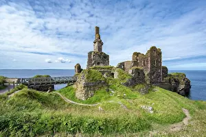 Defence: Girnigoe and Sinclair Castle, Rock Castle on the N