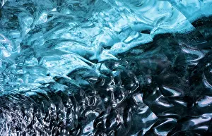 Bleak: Glacial cave in the Breidamerkurjoekull