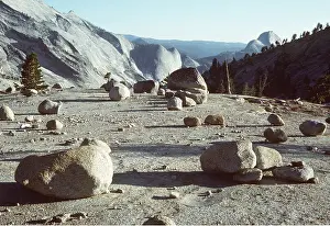 Features: GLACIAL Erratics & exfoliation