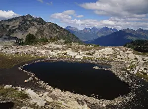 Snoqualmie: Glacial Tarn, Washington