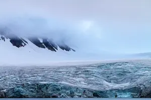 Krossfjord: Glacier