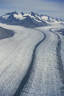 Merging: Glacier with Moraine