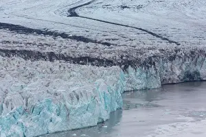 Debouches: Glacier Osbornebreen debouches into the St. Jonsfjord