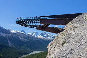 Overhang: Glacier Skywalk