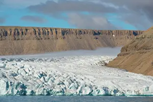 Icefeld: Glacier tongue, glacier in Croker Bay, Nunavut