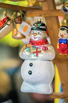 Selling: Glass Christmas tree ornaments at Christmas