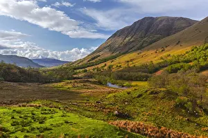 Nevis: Glen Nevis - mountain landscape at the foothills