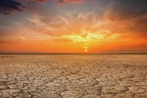 Clay: Global worming concept, cracked scorched earth s