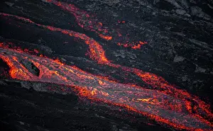 Igneous: Gluhende Lava, Lavastrom, Lavafeld, aktiver Tafelvulkan