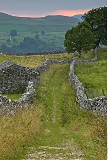 200617: Goat Scar Lane above Stainforth, Ribblesdale, Yorkshire