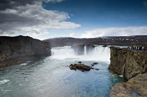 Godafoss: Godafoss waterfalls, Iceland