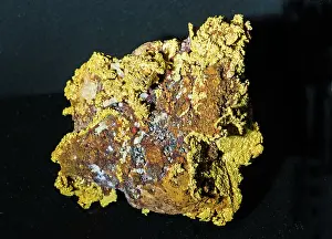 Wealth: Gold in Rock