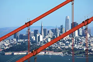 Suspension: Golden Gate Bridge and city skyline, San Franciso