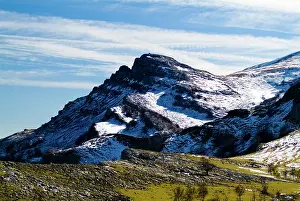 Prisma: Gorbea Natural Park. Aldamin mount. Biscay