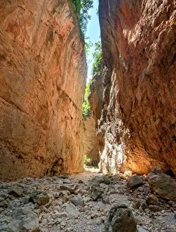 Cdiz: Gorge, steep cliffs of the Garganta Verde, Sierra
